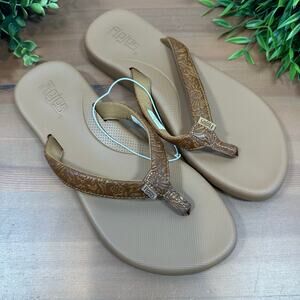 Flojos Women's Tan Artisan Flip Flop Sandals Size 7